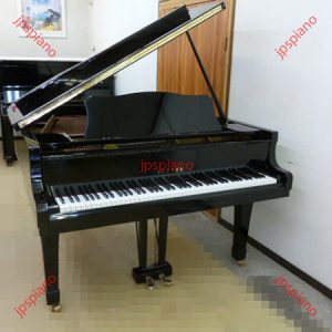 Đàn Grand Piano Yamaha G2E