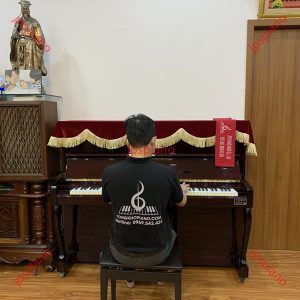 Đàn Piano Cơ Nhật Julius