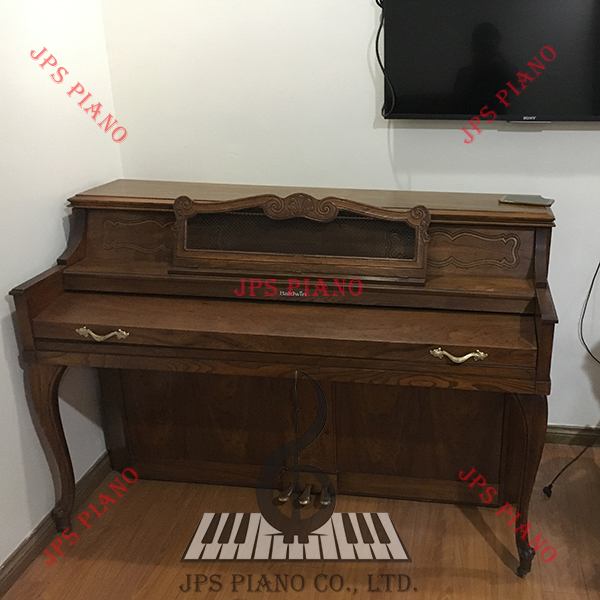 Đàn Piano Cơ Mỹ Baldwin 913