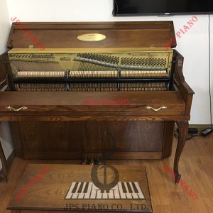 Đàn Piano Cơ Mỹ Baldwin 913