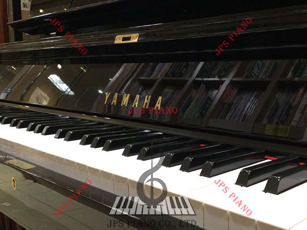 Đàn Piano Cơ Yamaha UX5