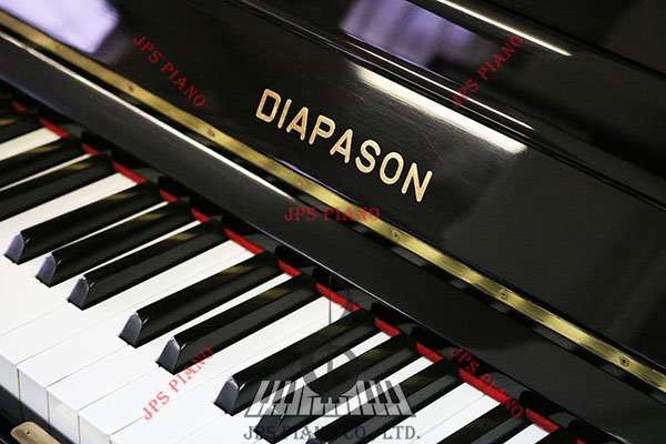 Đàn Piano Cơ Diapason 126-CE