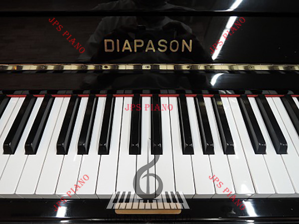 Đàn Piano Cơ Diapason 132-C