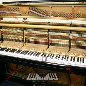 Đàn Piano Cơ Kawai US-60