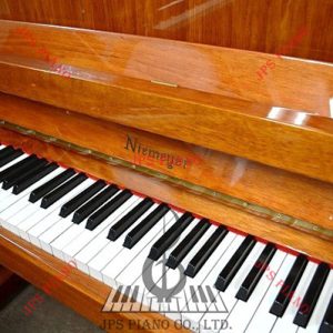 Đàn Piano Cơ Niemeyer 114RP