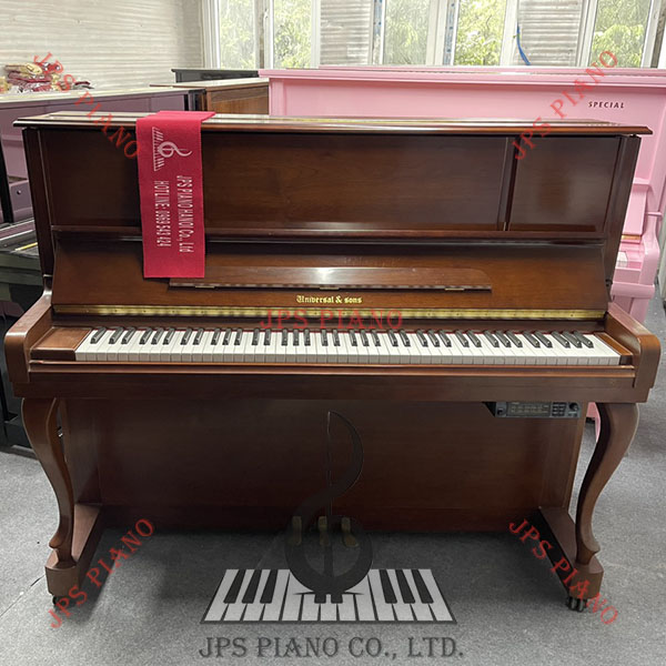Đàn Piano Cơ Universal and Sons NS-121