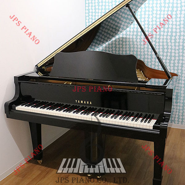 Đàn Grand Piano Yamaha C3E