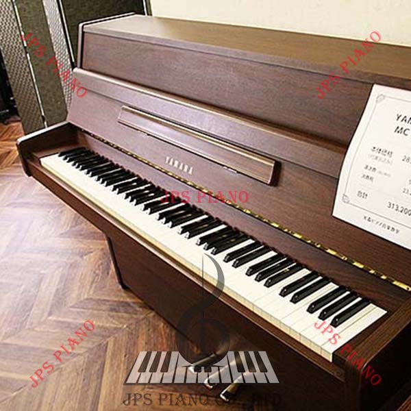 Đàn Piano Cơ Yamaha MC101